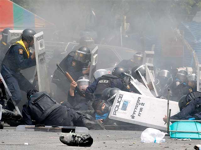 درگیری با معترضان ضد دولتی در بانکوک