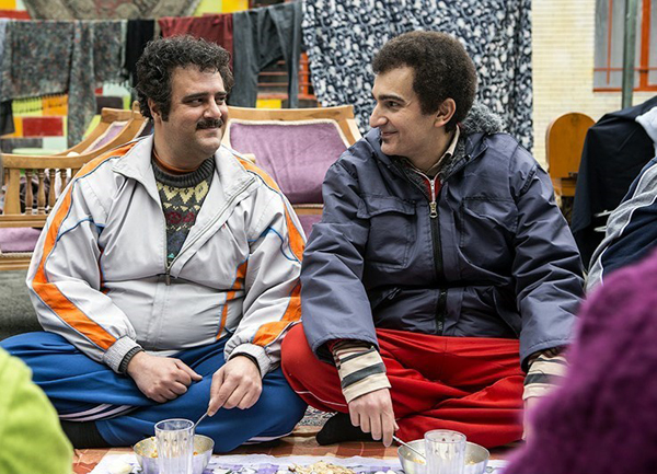 تصاویری جدید از پشت صحنه سریال نوروزی "روزهای بد به در"