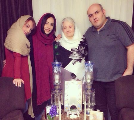 پرستو صالحی و خانواده اش