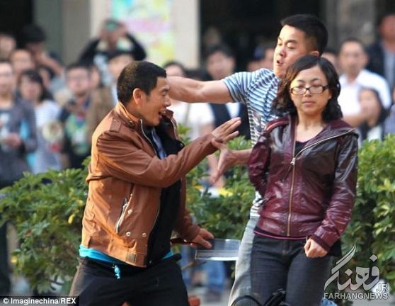 نجات زن جوان از دست زور گیر ساطور به دست+ تصاویر