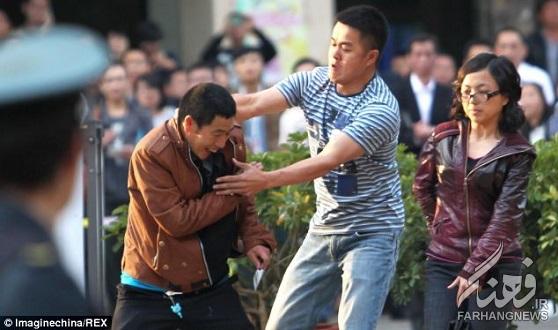 نجات زن جوان از دست زور گیر ساطور به دست+ تصاویر