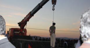 تصاویری از اعدام متجاوز به عنف در سمنان