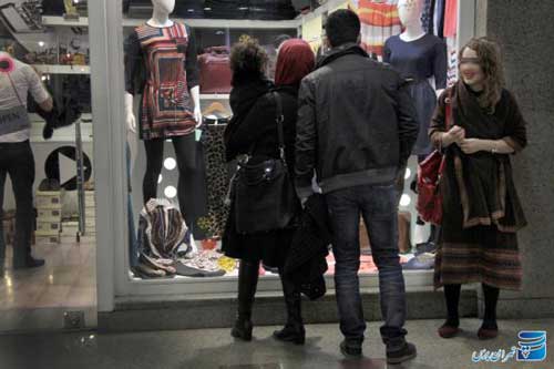 تصاویر/ کشف حجاب و بی بندوباری دختران در خیابانهای تهران