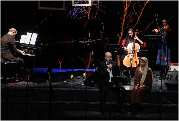 کنسرتی با خوانندگی زنان در ماه مبارک رمضان +تصاویر