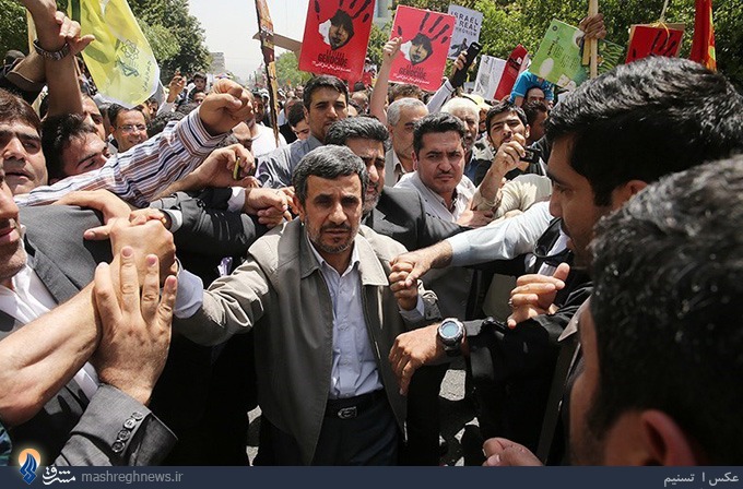 محمود احمدی‌ نژاد در راهپیمایی روز قدس