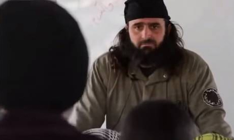 www.dustaan.com-افتتاح مدرسه جهاد داعش برای آموزش آدم‌کشی به کودکان4