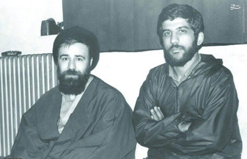 عکس/ ضرغامی در کنار یادگار امام