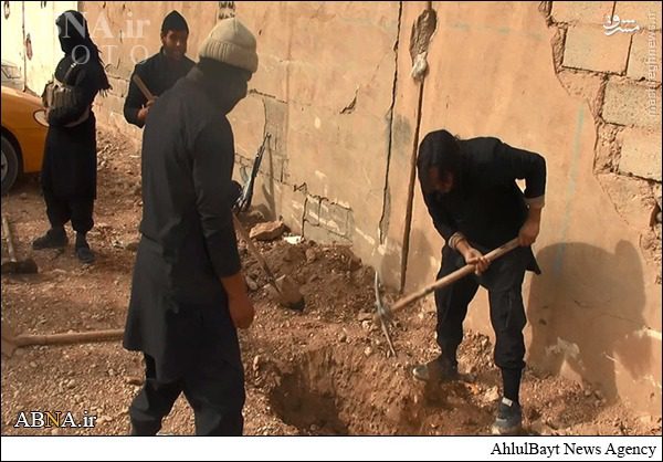 سنگسار وحشیانه جوان سوری توسط داعش +تصاویر