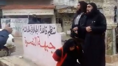 www.dustaan.com-اعدام یک زن سوری توسط جبهه النصره1