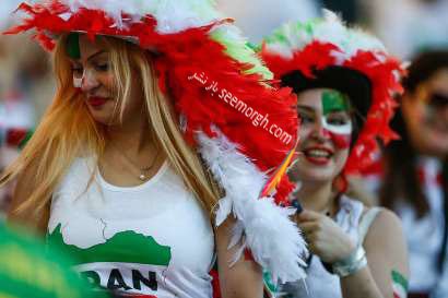 www.dustaan.com-تصاویر جدید هواداران دختر تیم ملی ایران در استرالیا9