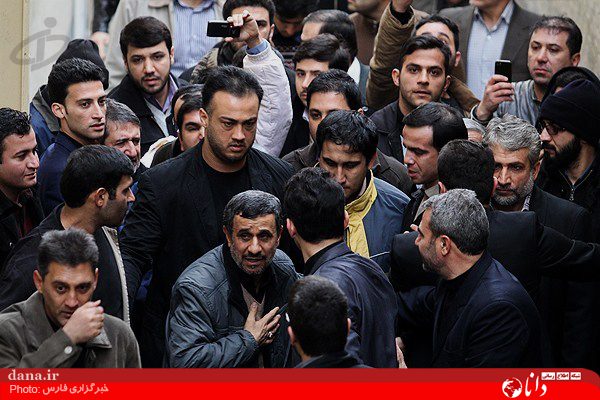 ۸۱۰d7385-d1ba-4c45-bdf4-92977941705e