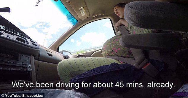 dustaan.com-زایمان اجباری زن جوان در خودرو۳