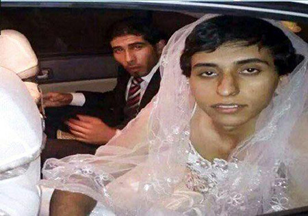 dustaan.com-اخبارروز-اخبار-روز-ایران-جهان-خبرپو-خبریاب-خبر-خوان-شهرخبر-فرار یک داعشی با لباس عروس !