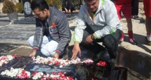 سنگ مزار همایون بهزادی فوری/ تکرار عمل غیراخلاقی روی سنگ مزار یک پرسپولیسی
