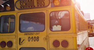 اتوبوس مدرسه جان دختر 9 ساله را زیر چرخ‌هایش گرفت +تصاویر