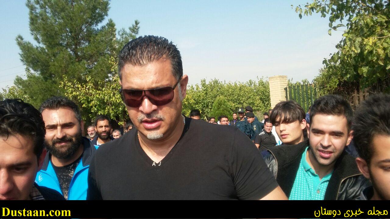 لحظه به لحظه با تشییع و تدفین پیکر منصور پورحیدری/وداع تلخ در بازار داغ عکس های سلفی+عکس و فیلم