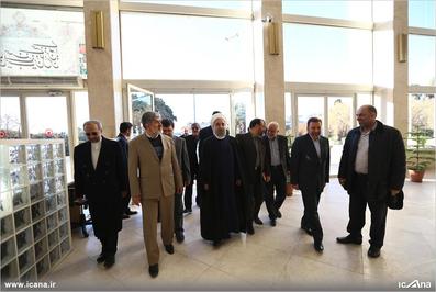 www.dustaan.com-حواشی ورود رئیس جمهور به مجلس
