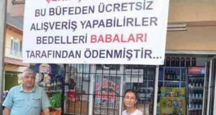 عکس: بنر متفاوت یک مغازه دار در ترکیه