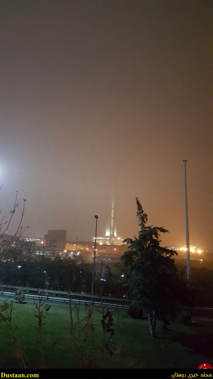 راز ناپدید شدن برج میلاد در شب یلدا + تصاویر