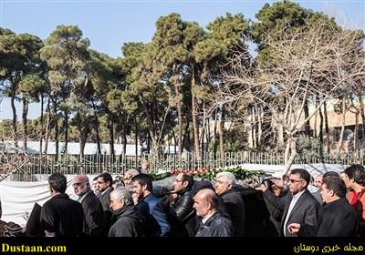  مراسم  تشیع  علی شریعتمداری و عباس ماهیار