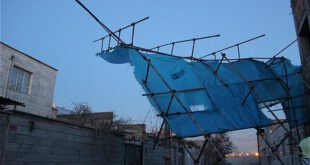 سقوط داربست نمای ساختمان
