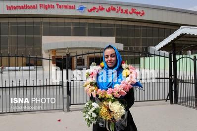 حواشی بازگشت نرگس کلباسی به ایران/تصاویر