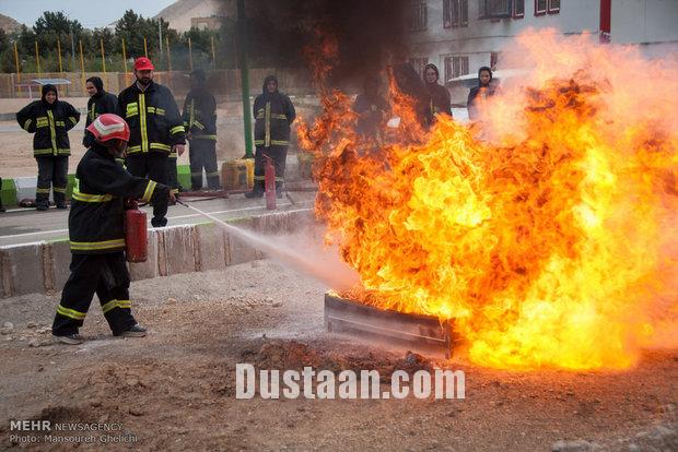 آموزش بانوان داوطلب آتش نشان‎/تصاویر