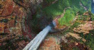 منظره آبشار « اژدها» (Dragon) در ونزوئلا
