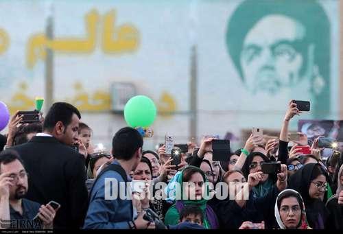 تصاویری از جشن پیروزی روحانی در مشهد