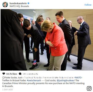 جوراب های رنگی نخست وزیر کانادا+عکس