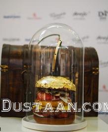 همبرگر ۲۵۰۰ دلاری هلندی ها با روکشی از طلا/ تصاویر 