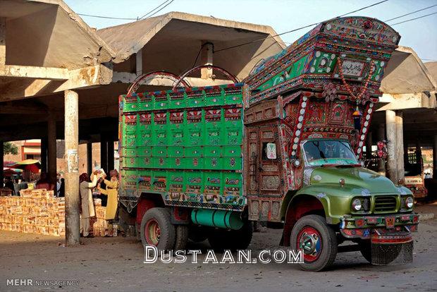 کامیون های پر نقش و نگار پاکستانی/تصاویر