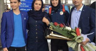 کیمیا علیزاده به همراه پدر و مادرش در فرودگاه +عکس