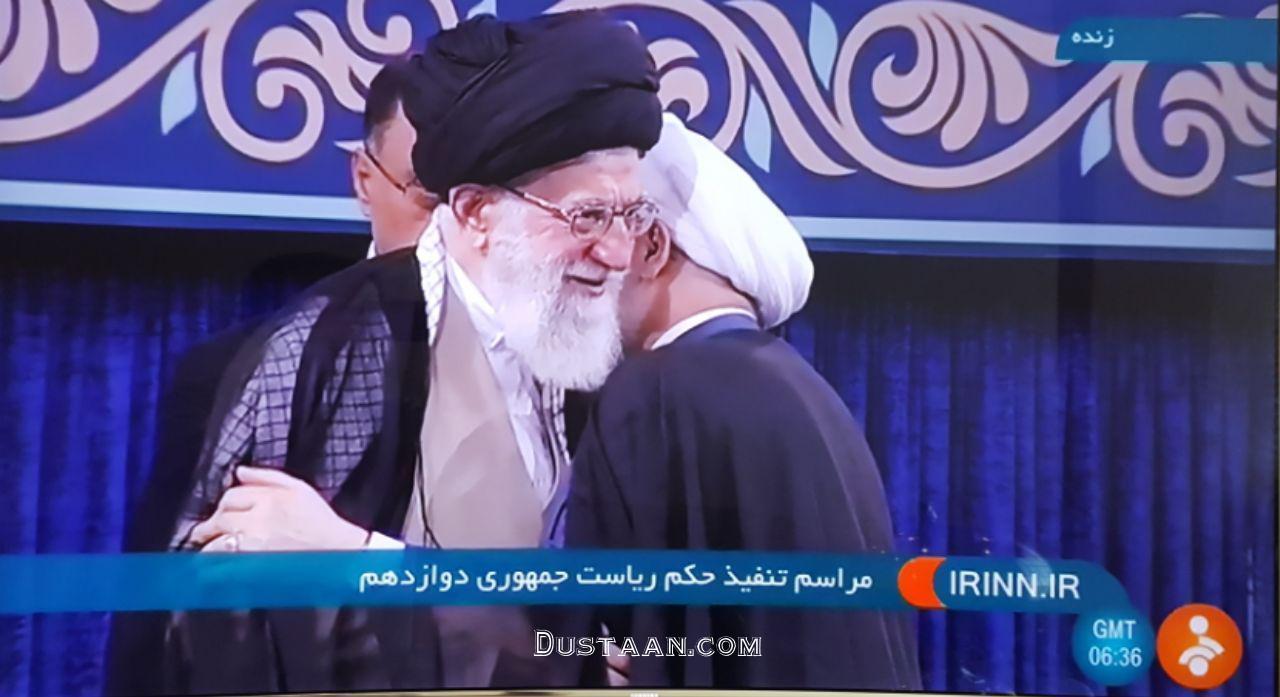 دریافت حکم ریاست جمهوری توسط روحانی/عکس