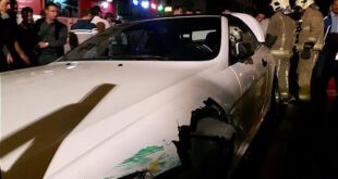 تصادف شدید ب‌ام‌و با خودرو پرشیا در خیابان نیروی هوایی +تصاویر