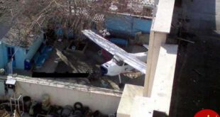 پارک هواپیما در حیاط خانه یک تهرانی + عکس