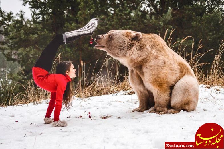 حرکات دیدنی دختر ژیمناستیک کار با یک خرس