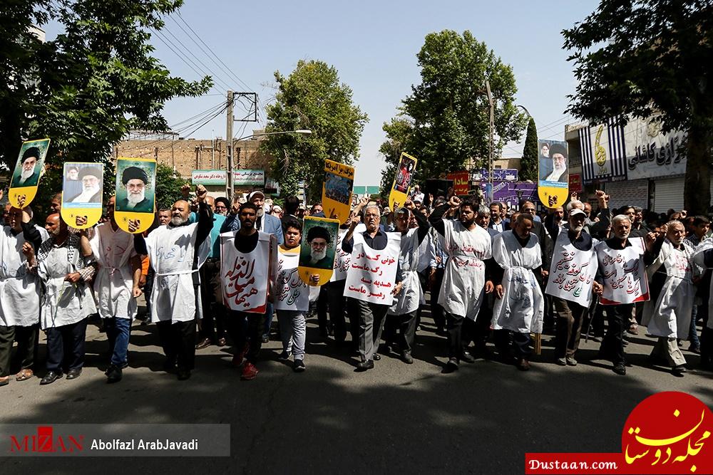 www.dustaan.com-کفن‌ پوشی مردم ورامین در یادبود قیام ۱۵ خرداد +تصاویر