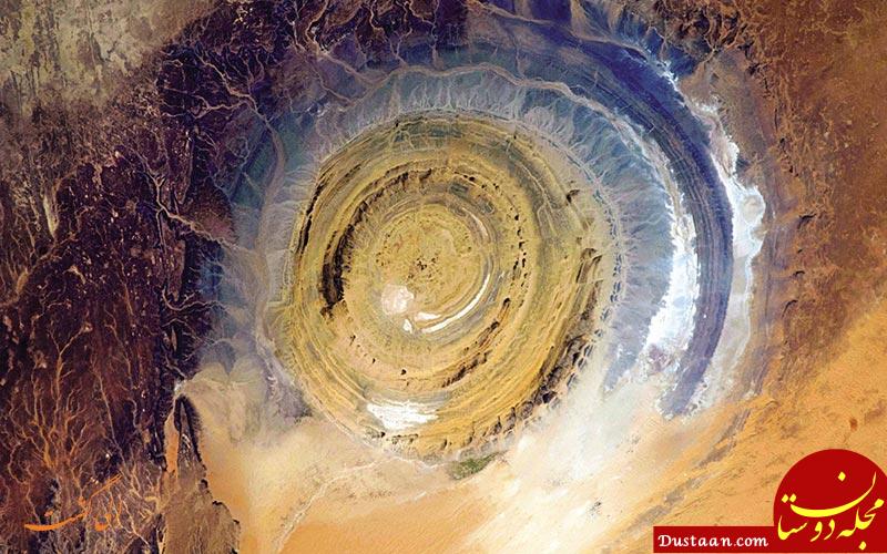 www.dustaan.com این چشم عظیم‌ الجثه در آفریقا همه را متعجب کرده است! +تصاویر