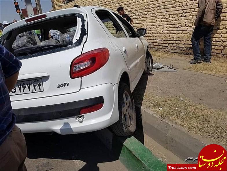 واژگونی پژو 207 داخل جوی آب 5 مصدوم برجا گذاشت+تصاویر www.dustaan.com واژگونی پژو 207 داخل جوی آب 5 مصدوم برجا گذاشت+تصاویر