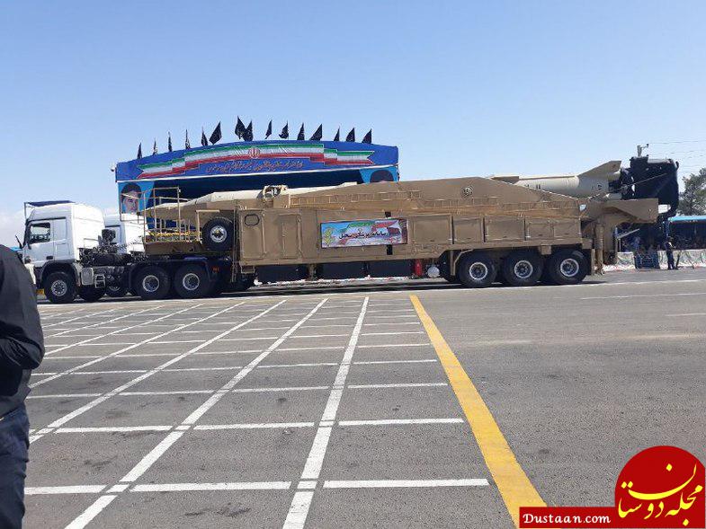 www.dustaan.com عکس: نمایش سه موشک بلندبُرد سپاه در رژه امروز تهران